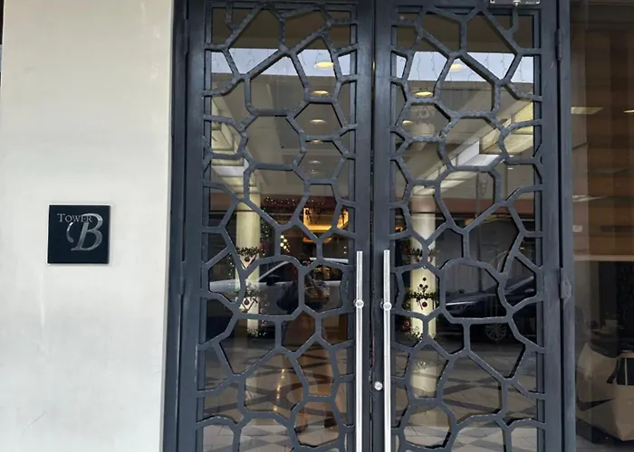 Faerydae - Free Pool Access Apartment Manila