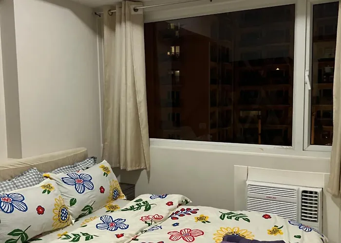 Faerydae - Free Pool Access Apartment Manila